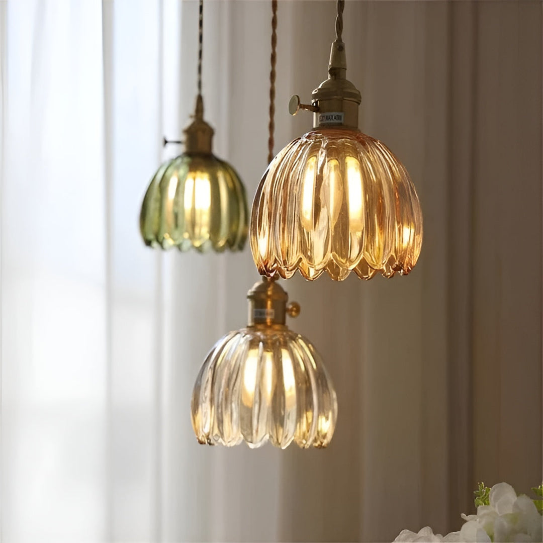 Pendellampe med Luviknoomsterglass – Japansk design for koselige rom | Luvikno