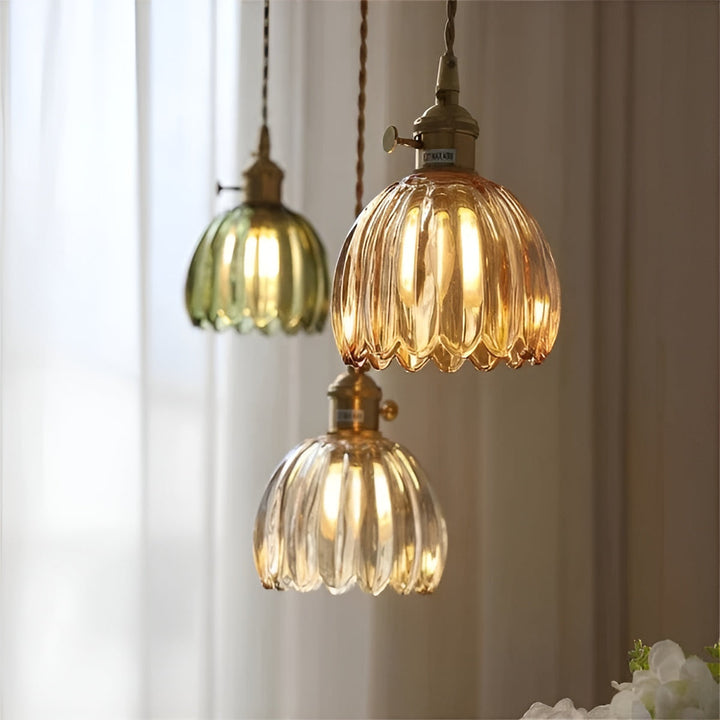 Pendellampe med Luviknoomsterglass – Japansk design for koselige rom | Luvikno