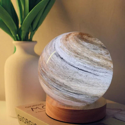 Luvikno | LuminaGlow Månelampe - Magisk Ambient Belysning med Justerbart Lys