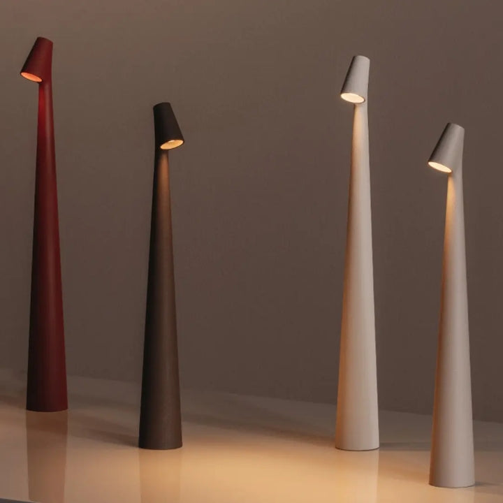Luvikno | Skulpturell Bordlampe Trådløs LED Lampe Solid Aluminiums 10000mAh Batteri 3-Nivå Dimming CRI 90 USB-C Ladekontakt Varm Hvit 2700K