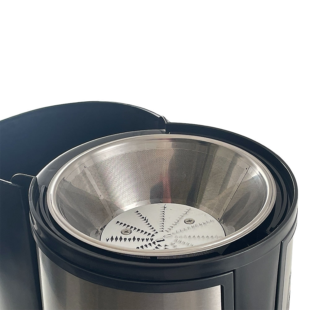 Juicer med kanne 800W (1,25 liter pulpcontainer) | Luvikno
