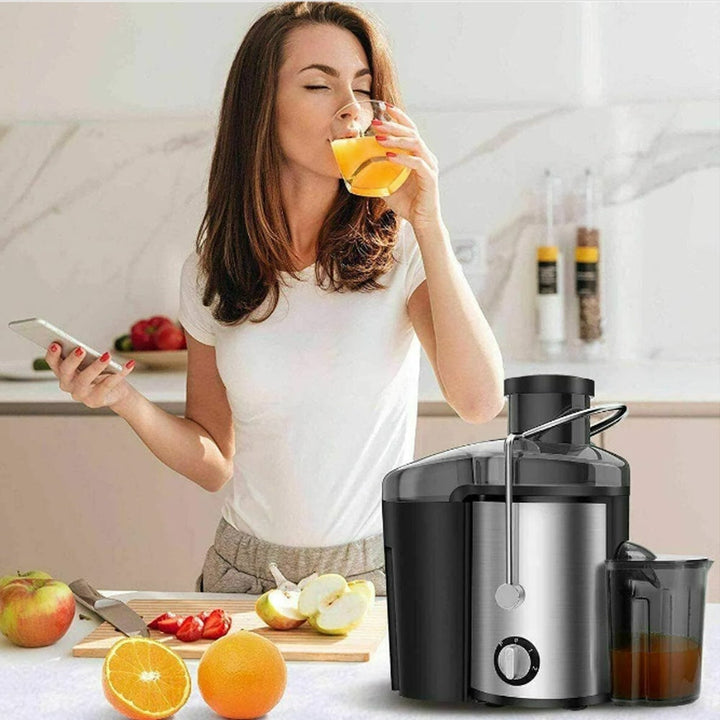 Juicer med kanne 800W (1,25 liter pulpcontainer) | Luvikno