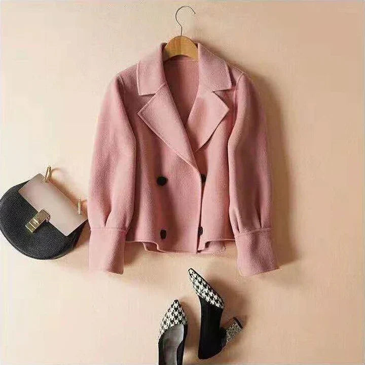 Luvik | lyhyet yksiväriset takit naisille