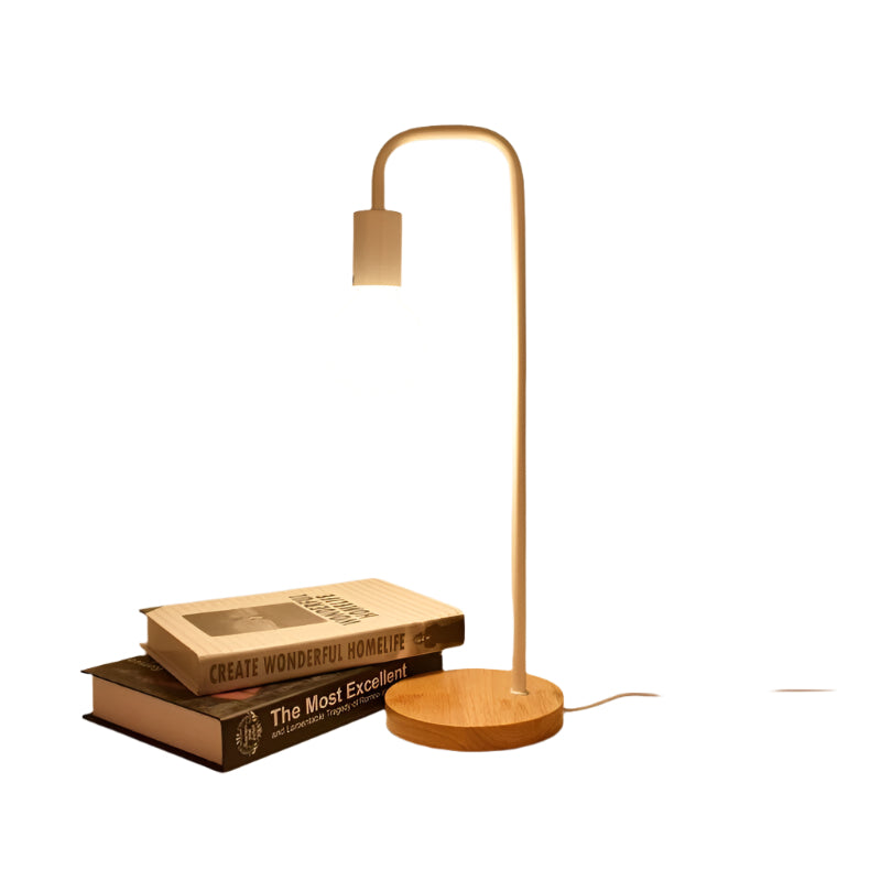 Elegant metall lampe Luvikno