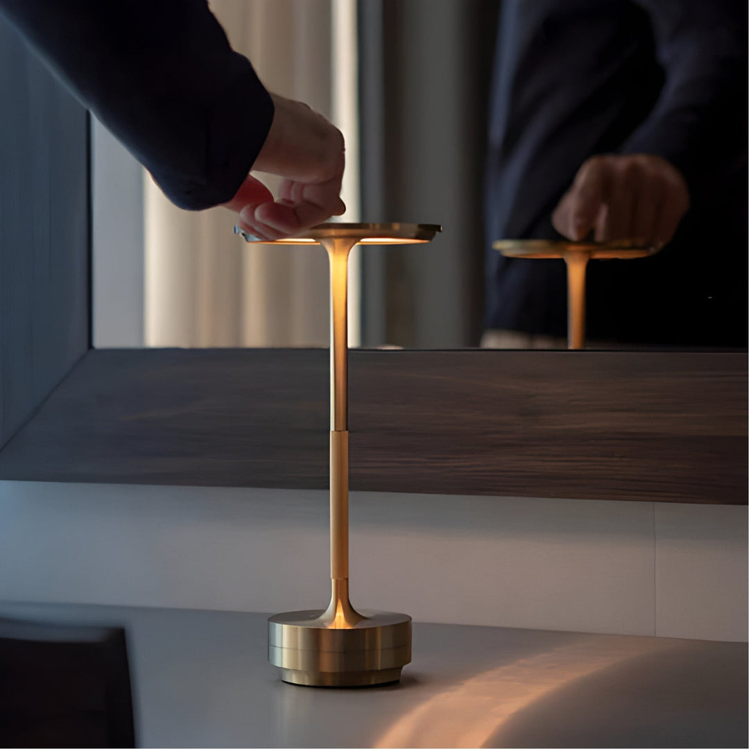 Cordless Touch Table Lamp | Luvikno