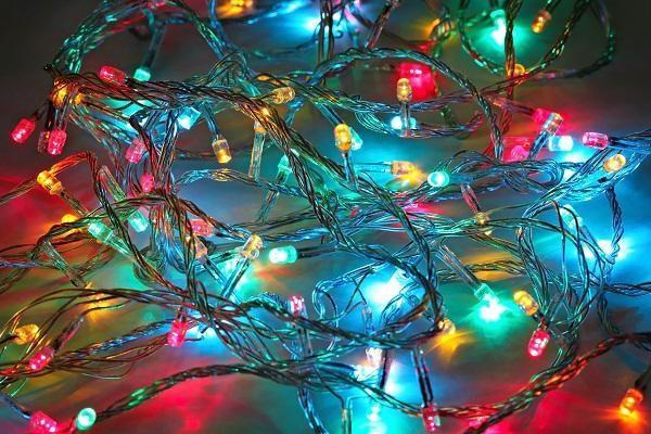 LED lyskastere solenergi med 100 LED (flere farger) - 9 meter | Luvikno
