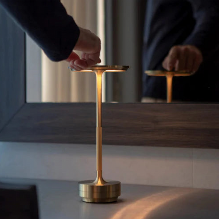 ClarityGlow Luxury Edition | Trådlamp LED Bordlampe | Luvikno