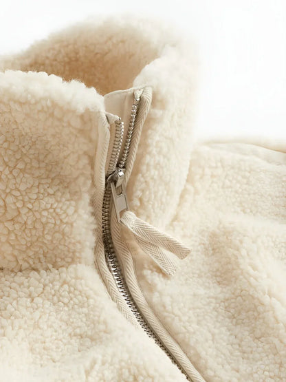 Luvik | Villa Rullakaulustakki