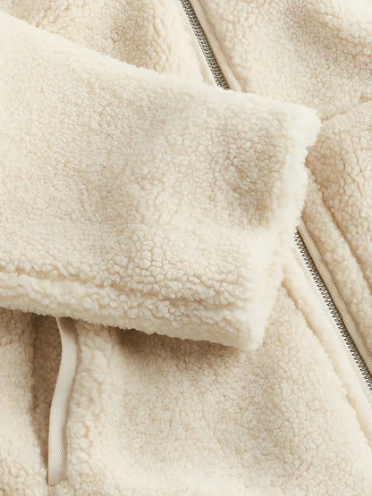 Luvik | Villa Rullakaulustakki