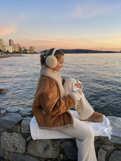 Luvik | Sherpa-vuorattu tekonahkakangastakki