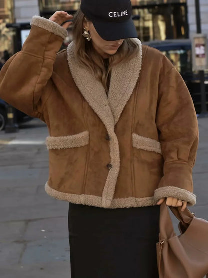 Luvik | Sherpa-vuorattu tekonahkakangastakki