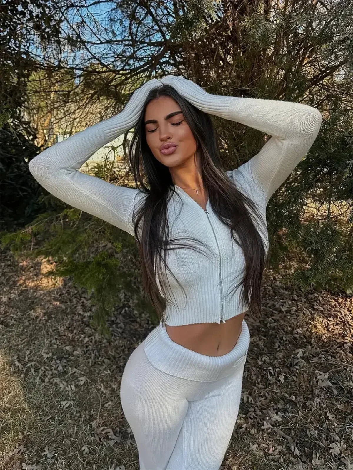 Luvik | Up Knit Hoodie ja Jogger Set