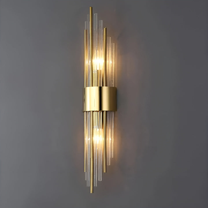 Vegglampe med krystaleffekt – Elegant design med gyllen aksent | Luvikno