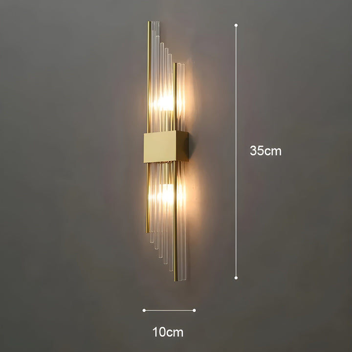 Vegglampe med krystaleffekt – Elegant design med gyllen aksent | Luvikno