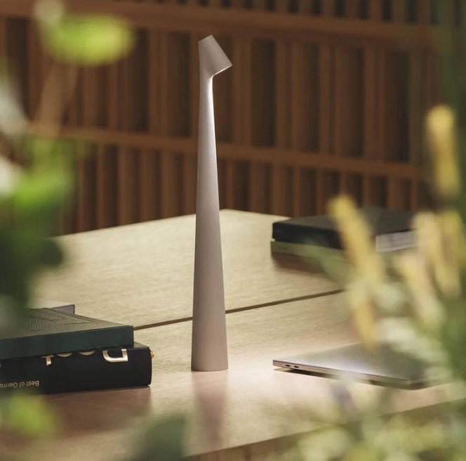 Lys bærbar bordlampe Luvikno
