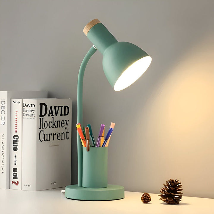 Luvikno | LumoDesk – LED bordlampe med pennholder for organisering og belysning