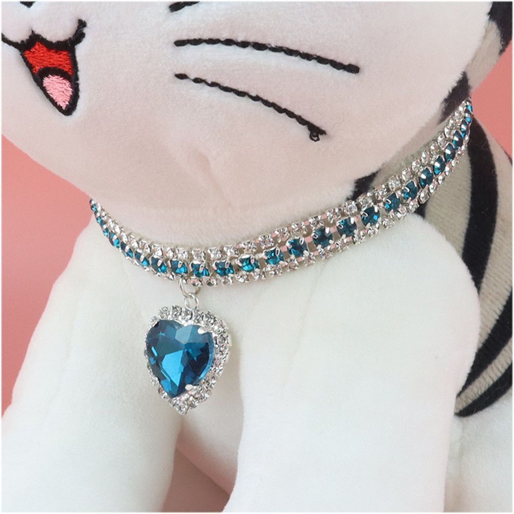 Luxury Cat | Luxury Crystal Cat Collar Heart Gemstone Pendant Reflective Luvikno