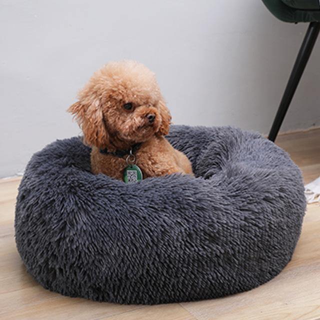 Luksus myk plysj hundeseng - FluffyNest Luvikno