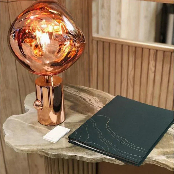 Meltique Lampe - Den Avant-Garde Belysningen for Ditt Rom | Luvikno