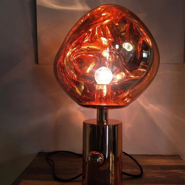 Meltique Lampe - Den Avant-Garde Belysningen for Ditt Rom | Luvikno