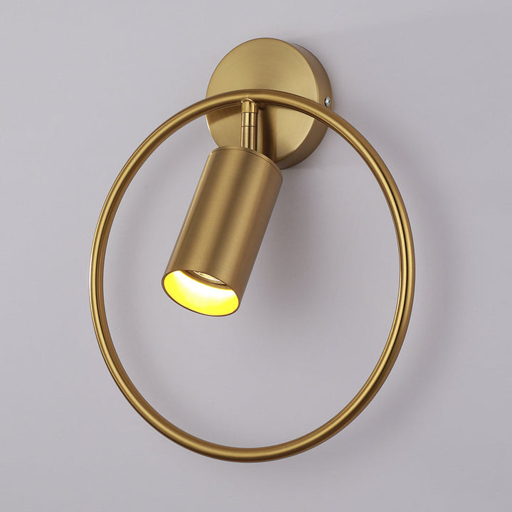 FlammeLuxe – Elegant Gull Vegglampe for Ambient Belysning Luvikno