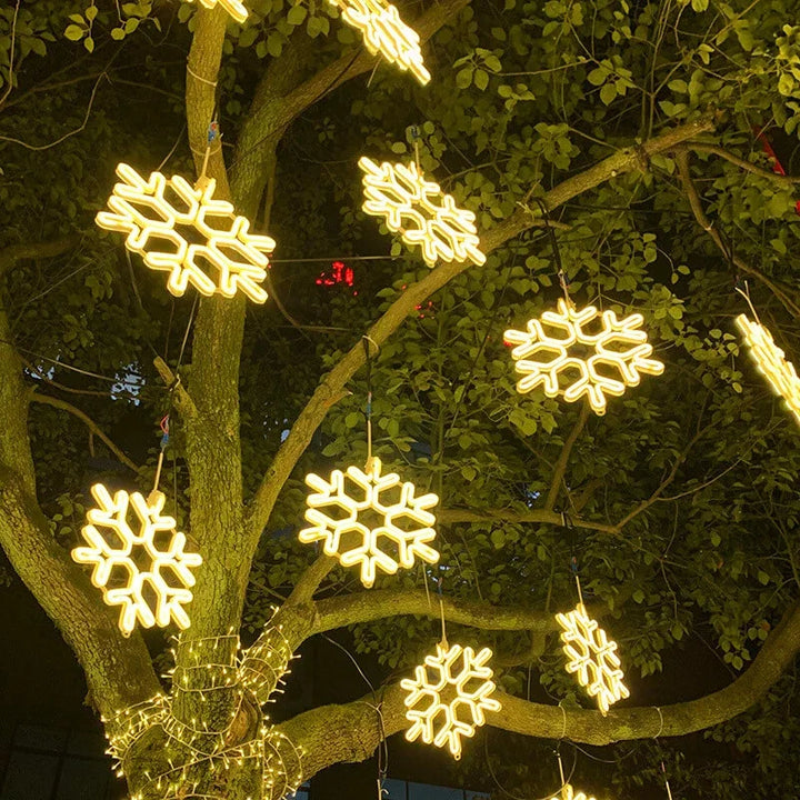 Luvikno | LED Snøfnugg Julelys – IP65 Vanntett Utendørs Juledekorasjon