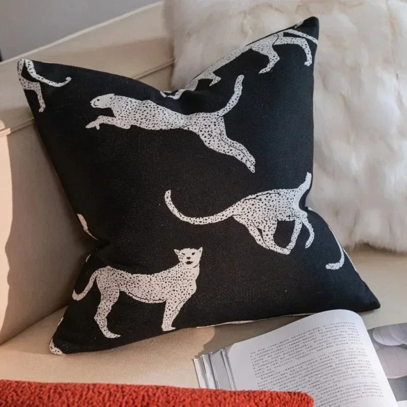 Luvikno | VelvetGlow Putetrekk - Dobbeltsidig Geometrisk Putetrekk av Luksus Jacquard