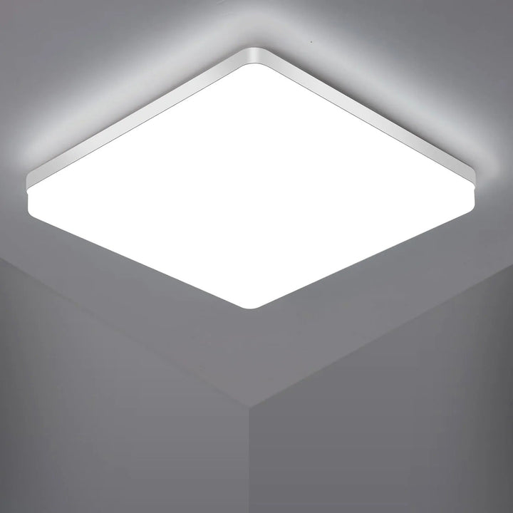 Firkantet LED Taklampe – Jevn, Behagelig Lys | Egnet for Stue & Bad | Luvikno