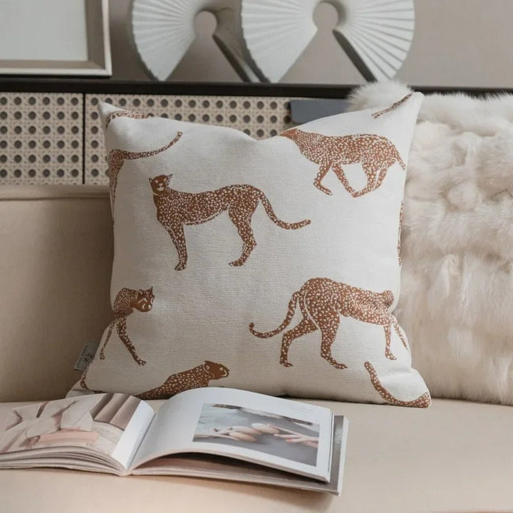 Luvikno | VelvetGlow Putetrekk - Dobbeltsidig Geometrisk Putetrekk av Luksus Jacquard
