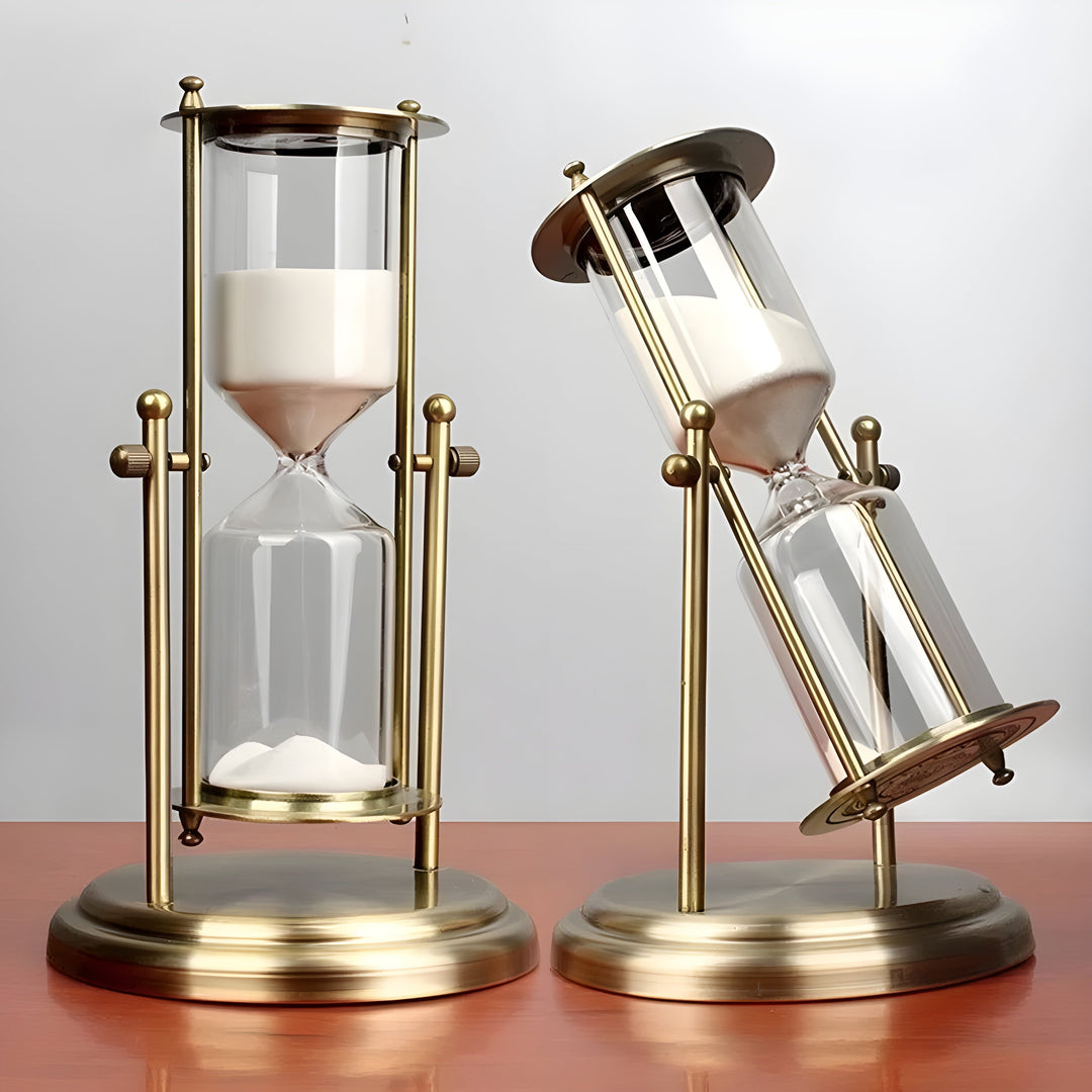Tidsreisende Timeglass - Stilfull Tidskeeper for Stue eller Kontor | Luvikno