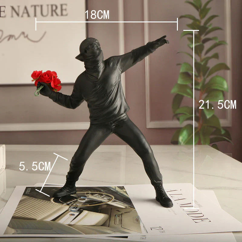 BloomThrower Moderne Flower Thrower Statue Luvikno