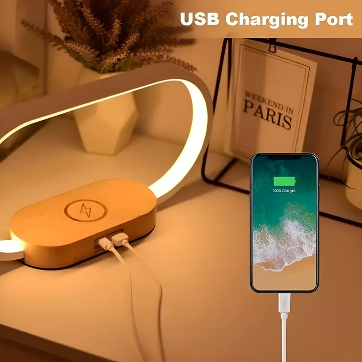 Luvikno | Stilig multifunksjonell lampe med ladestasjon og klokke