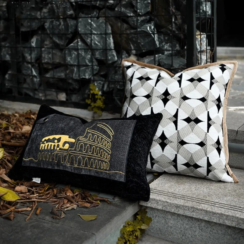 Luvikno | RegalRest Sofa Putetrekk - Geometrisk Putetrekk i Svart og Khaki - Moderne Eleganse