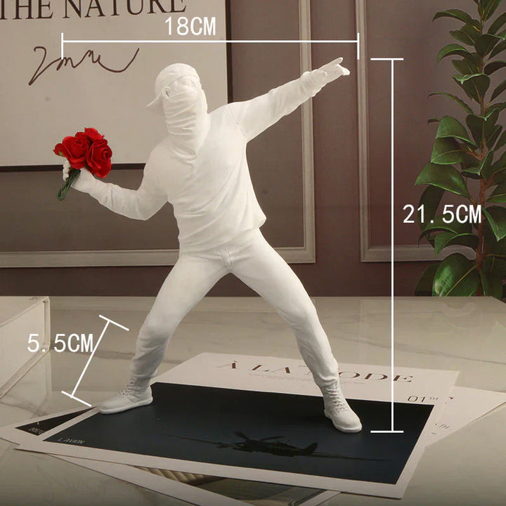 BloomThrower Moderne Flower Thrower Statue Luvikno