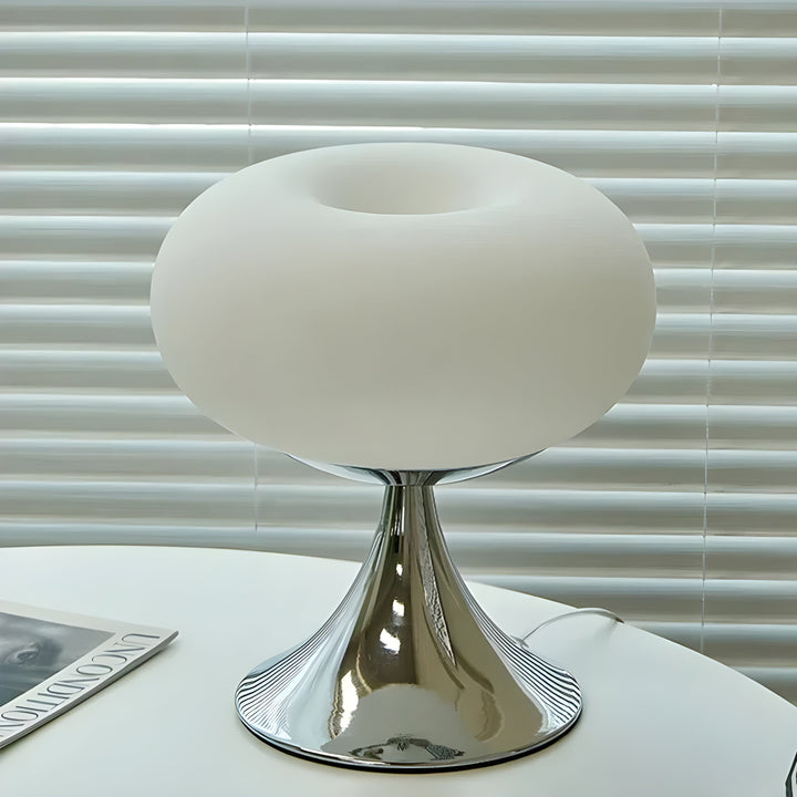 SereneCrystal Lampe - Elegant Retro Bordlampe | Luvikno
