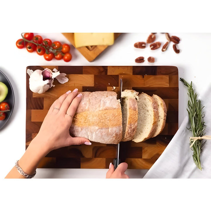 ChefHaven Board – Akasie Trettingbrett med Dobbeltsidet Overflate | Luvikno