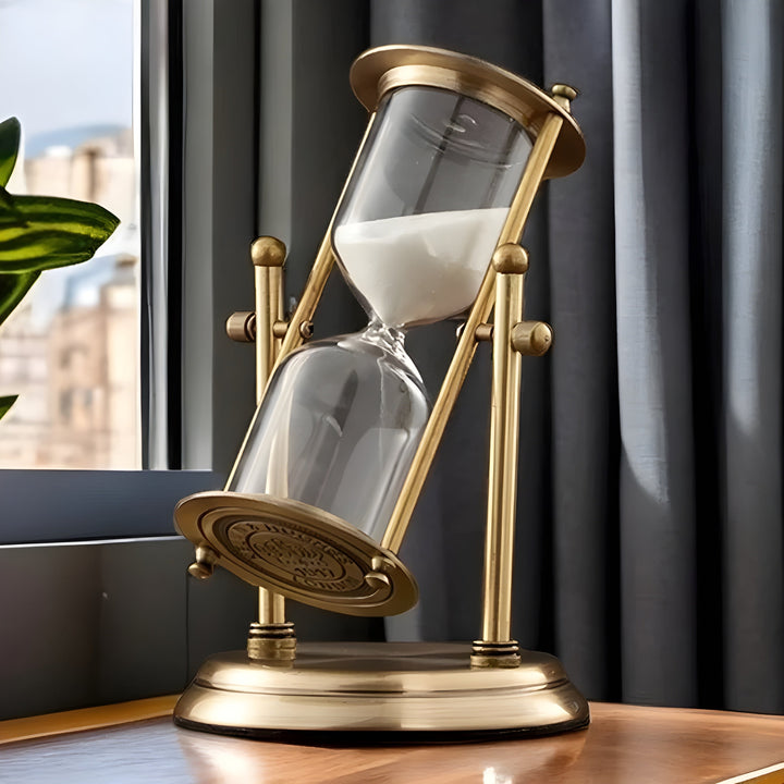 Tidsreisende Timeglass - Stilfull Tidskeeper for Stue eller Kontor | Luvikno