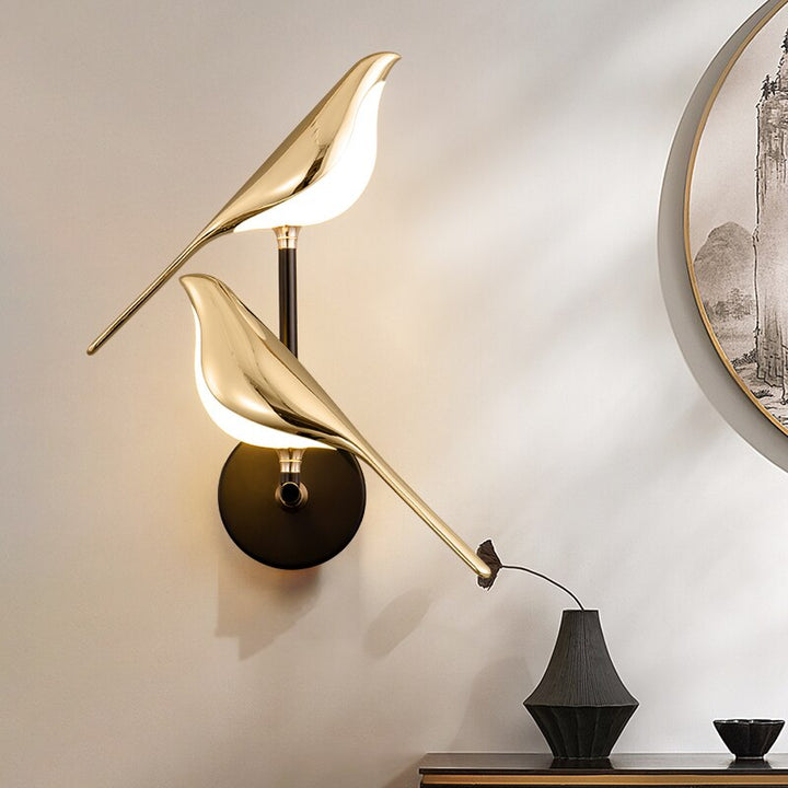 LumiBird - Skandinavisk LED-Fugle Vegglampe | Eleganse og Natur i Ett | Luvikno