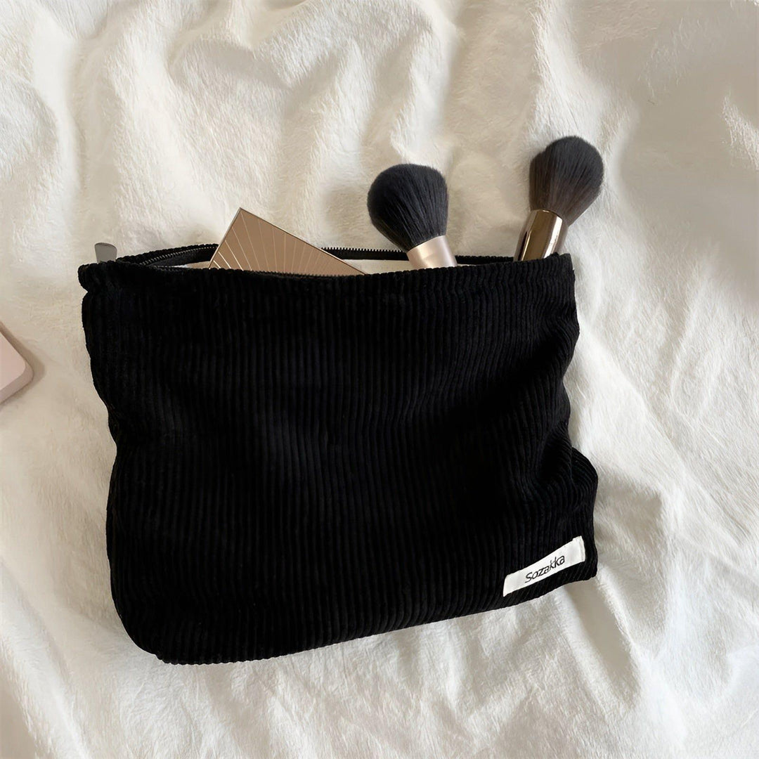 CorduroyGlam Bag - Cord Romslig Organiseringsveske for Kosmetikk | Luvikno