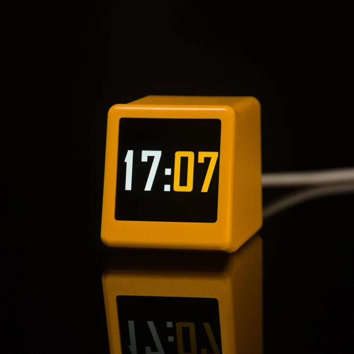 Mini Smart WIFI Multifunksjonsklokke i Stilig Plast | Luvikno