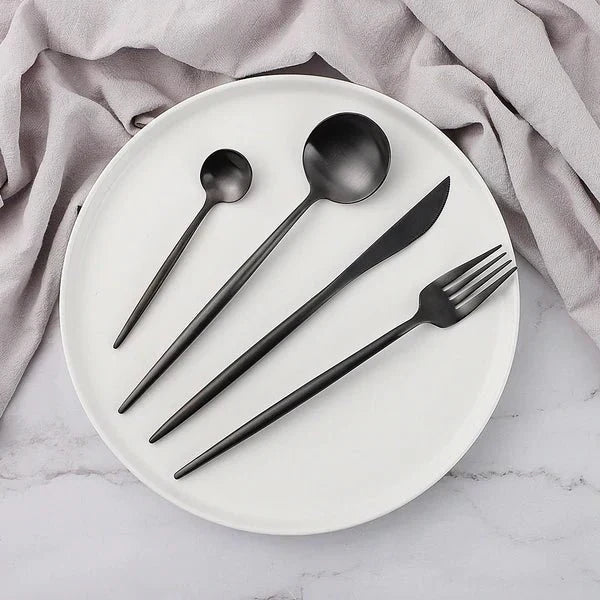 VédaTable 24-delt middagssett – Moderne rustfritt stål eleganse | Luvikno