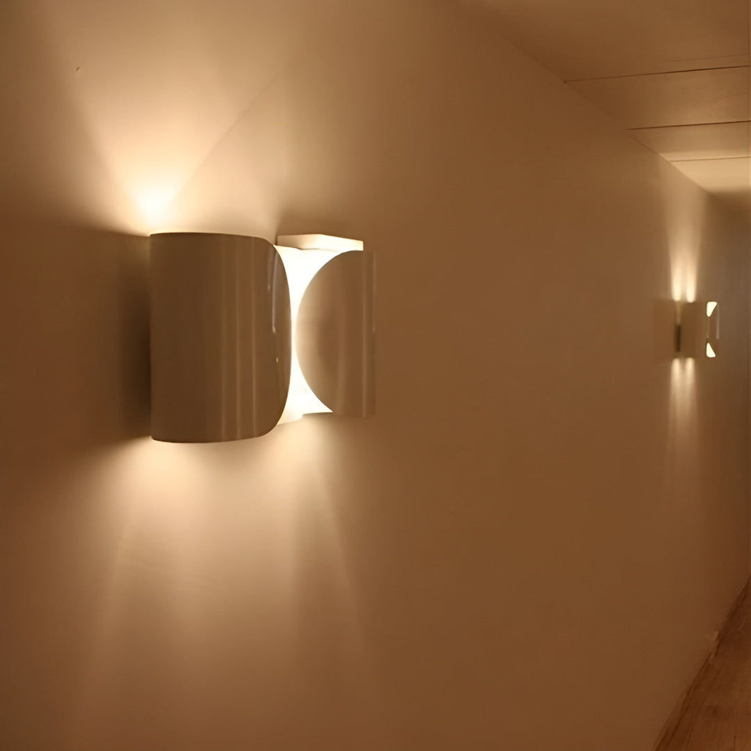 LuminaSquare Vegglampe - Moderne Design og Atmosfærisk Lys | Luvikno