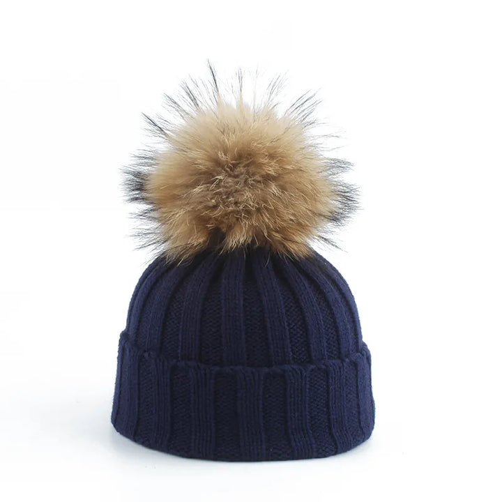 WinterKnit Beanie - Stilig Strikket Lue for Kulden Luvikno