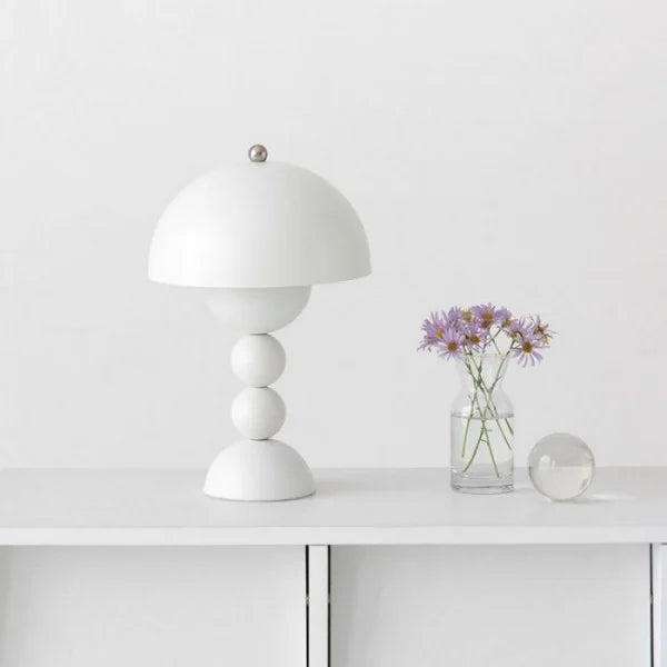 Luvikno | FlowerLight Bærbar Lampeskjerm - Kunstnerisk LED Bordlampe