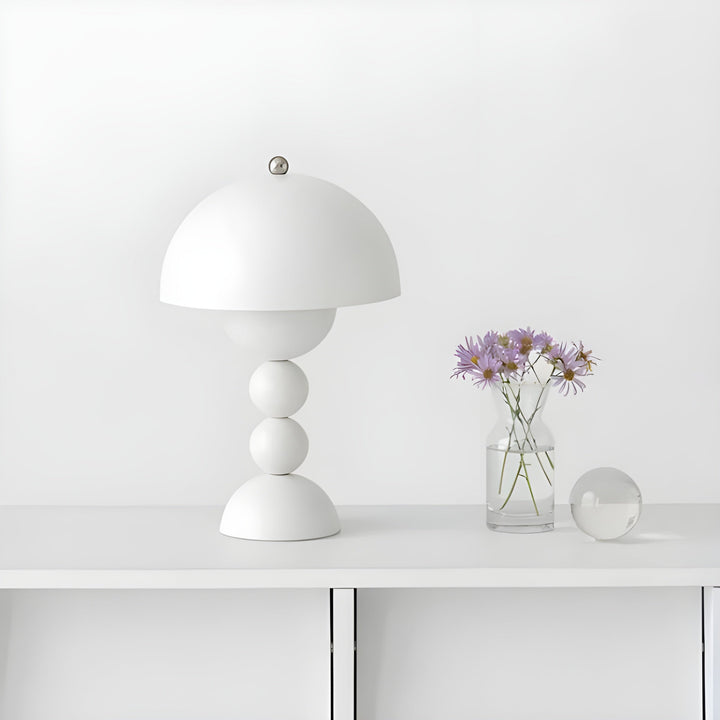 Luvikno | Norlumi Skandinavisk LED Bordlampe | Dimmable | Hvit ABS Hus | 0–5W | 36V DC | Blomsterinspirert Design