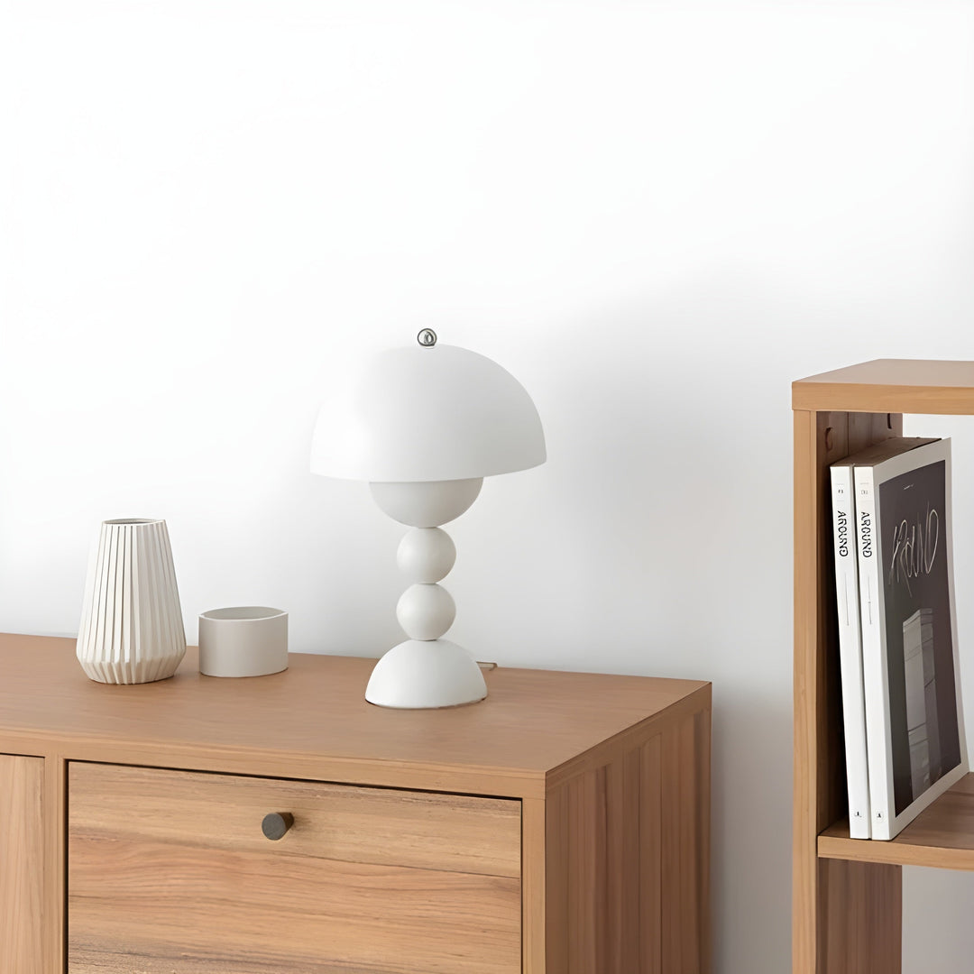 Luvikno | Norlumi Skandinavisk LED Bordlampe | Dimmable | Hvit ABS Hus | 0–5W | 36V DC | Blomsterinspirert Design