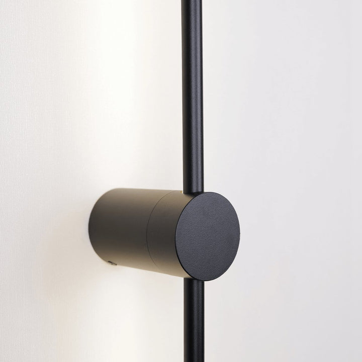 Nordic Light Stick – Minimalist Eleganse med Allsidig Belysning | Luvikno