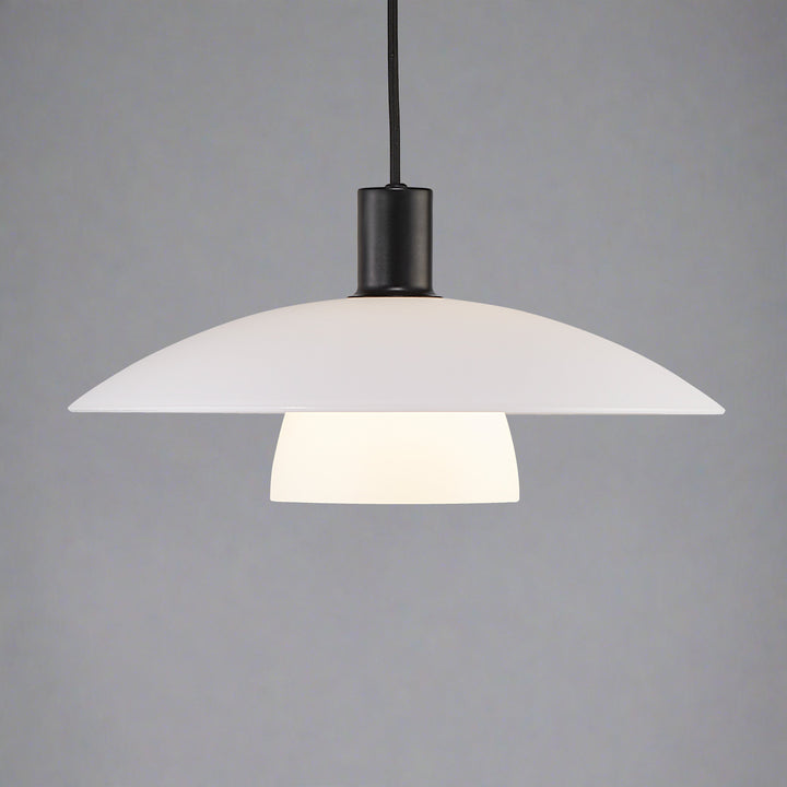 Ezri Pendellampe Klassisk Skandinavisk Design | Luvikno