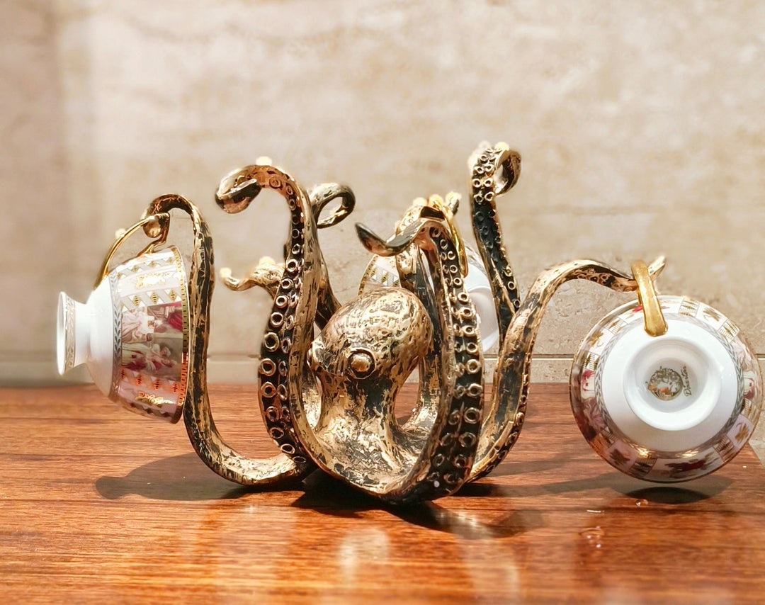 Kraken - Octopus Design Rustikk Cruch Holder Luvikno