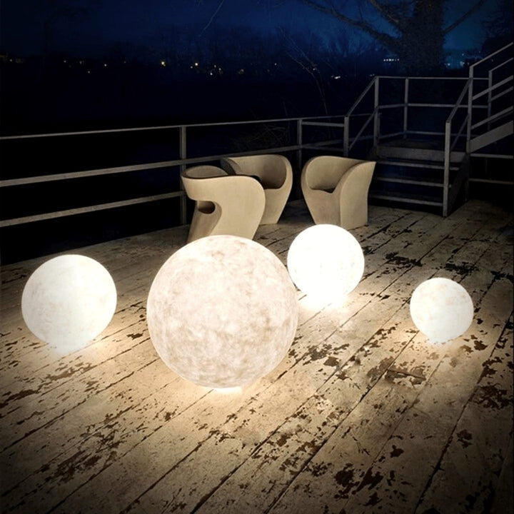 Luvikno | Moon lampe - Lunar - Oppladbar - Berøringskontroll